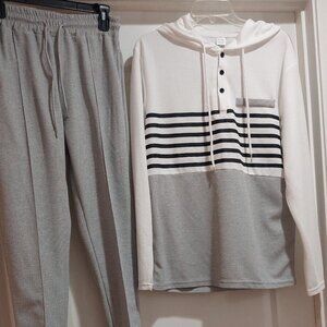 Gray and White Men's Two-Piece Casual Outdoor Pants Set Sz M